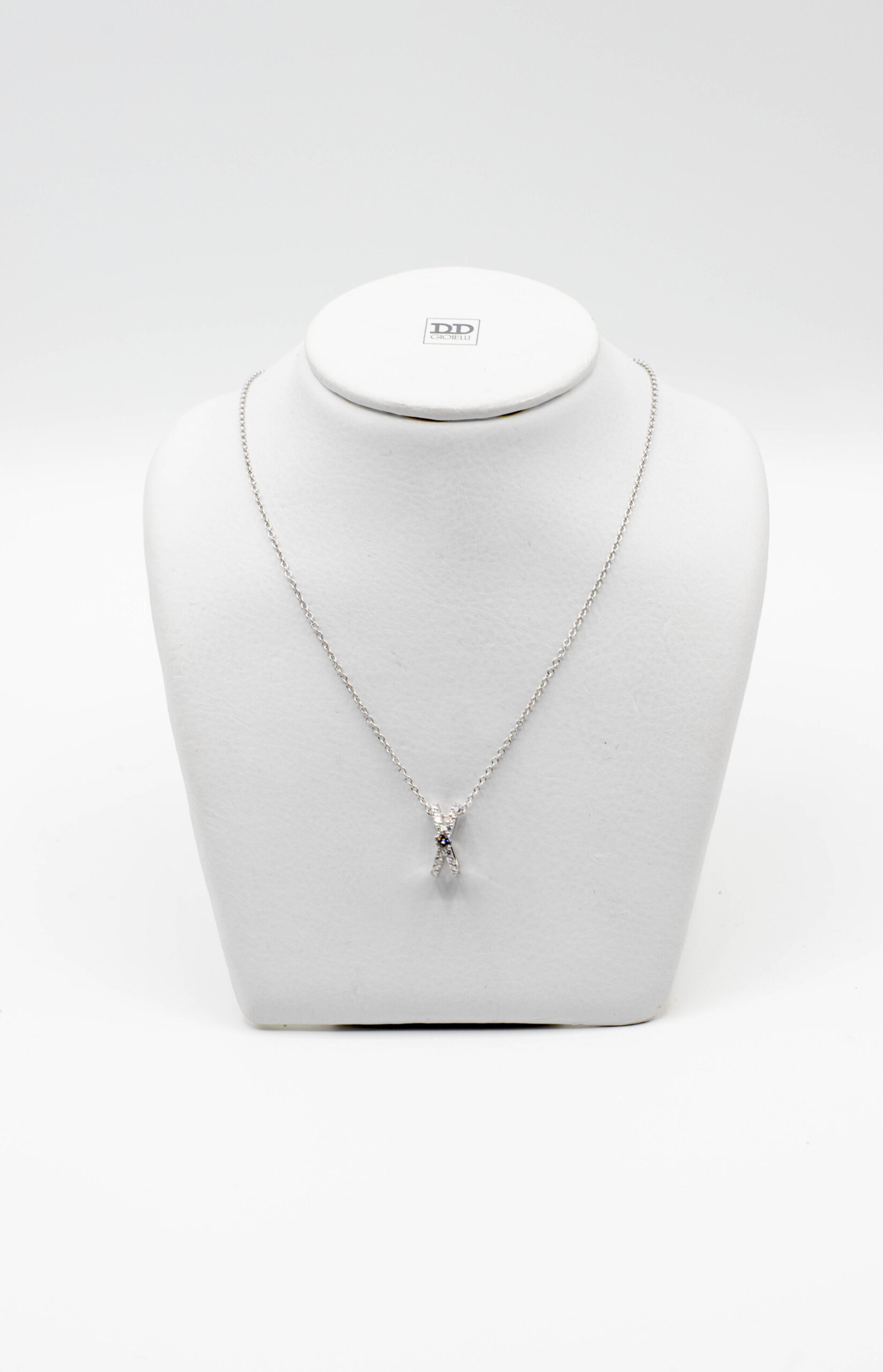 COLLANA DAVITE & DELUCCHI IN ORO BIANCO E DIAMANTI